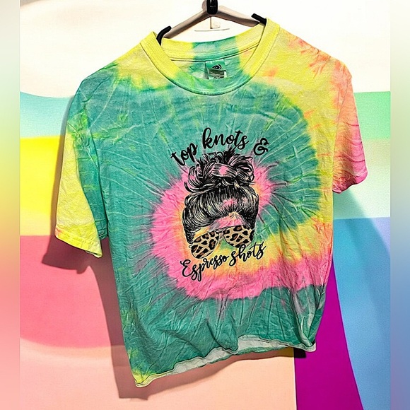 Top knots & espresso shots tye dye shirt hand crafted MEDIUM - Picture 1 of 4